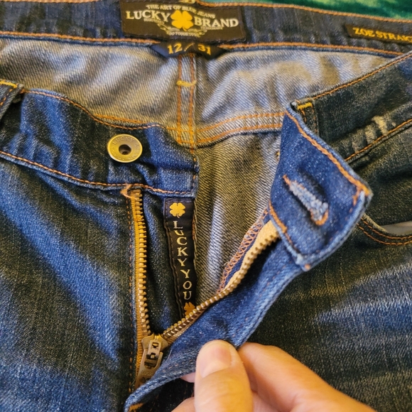 Lucky Brand Jeans - Picture 6 of 6